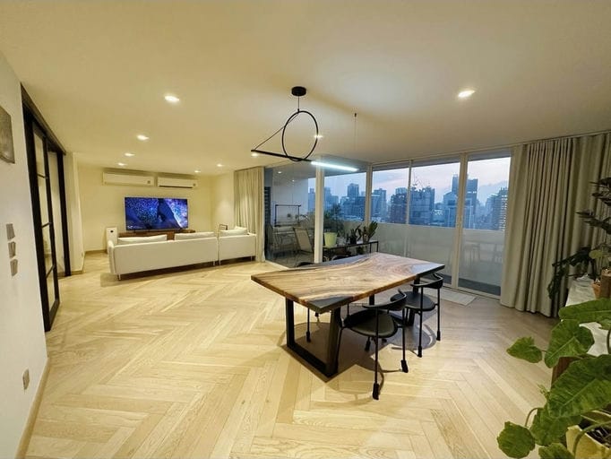 Simplex · Floor 25 · 139 sqm — 2