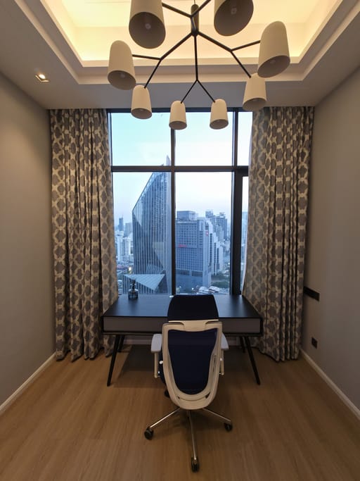 Simplex · Floor 27 · 190 sqm — 7