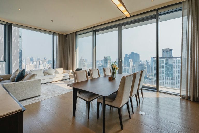 Simplex · Floor 29 · 162 sqm — 9