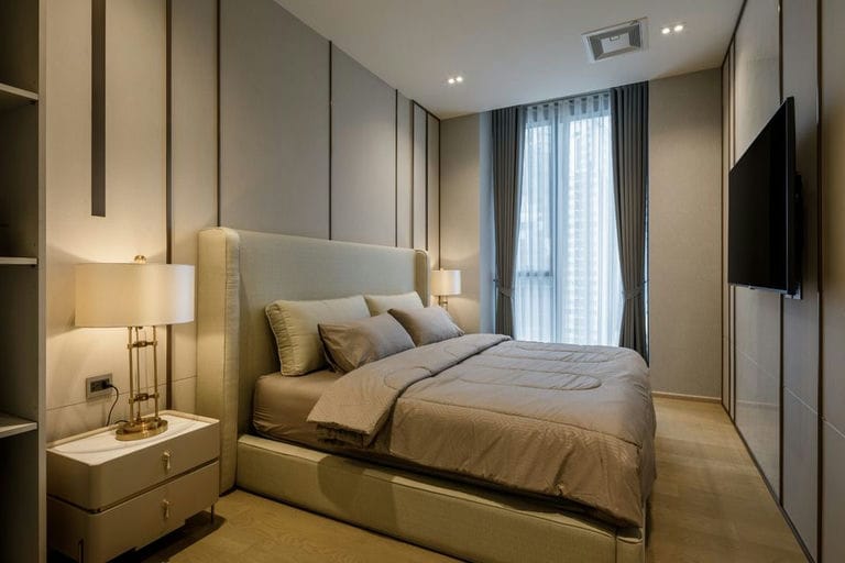 Simplex · Floor 11 · 95 sqm — 19
