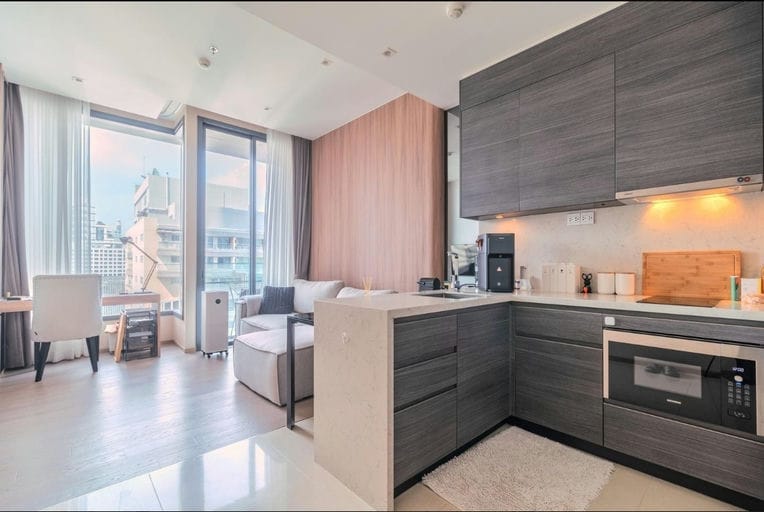 Simplex · Floor 28 · 46.5 sqm — 4