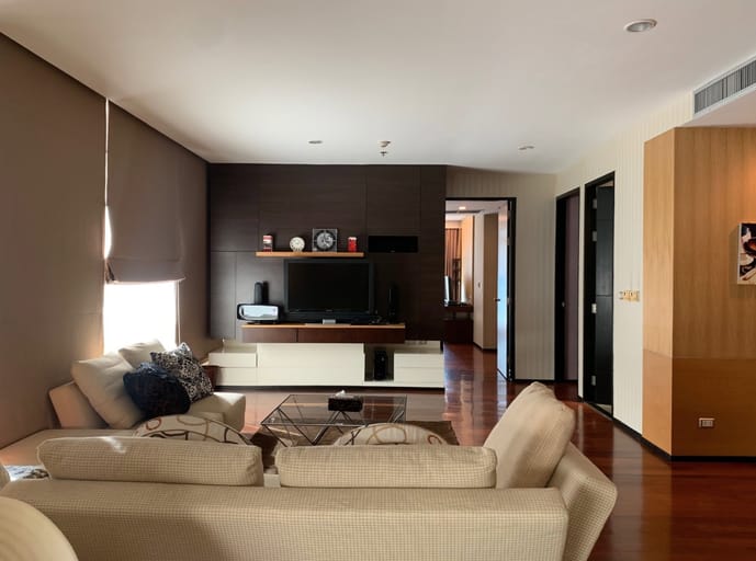 Simplex · Floor 4 · 140 sqm — 7