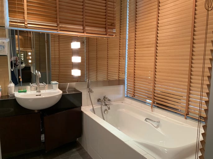 Simplex · Floor 4 · 140 sqm — 8