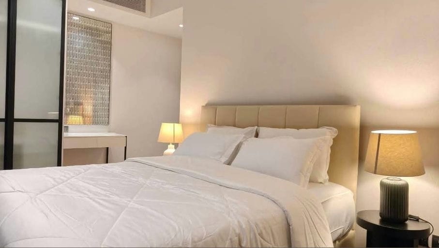 Simplex · Floor 27 · 70 sqm — 14