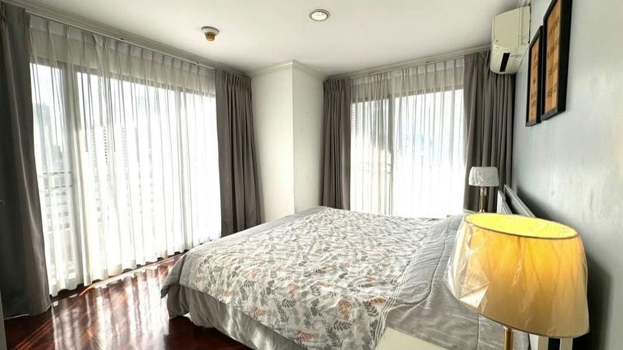 Simplex · Floor 11 · 164 sqm — 4