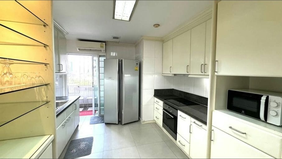 Simplex · Floor 11 · 164 sqm — 9