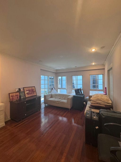 7 Bed · 650 sqm — 7