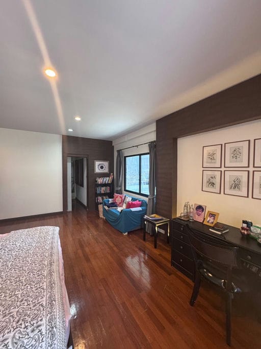 7 Bed · 650 sqm — 9