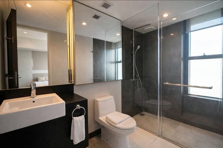 Penthouse · Floor 51-52 · 350 sqm — 24