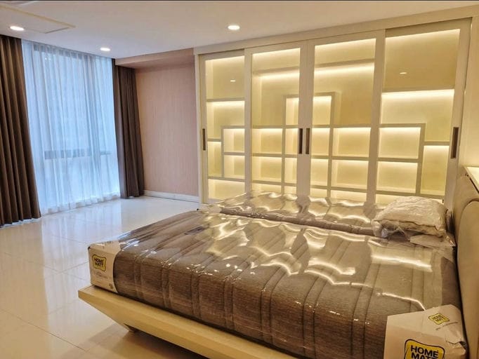 Penthouse · Floor 35 · 276 sqm — 6