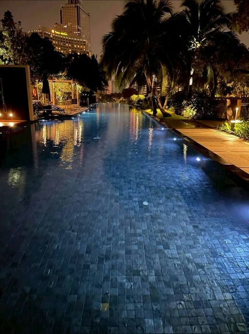 Simplex · Floor 25 · 110 sqm — 6