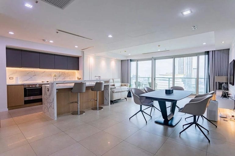 Simplex · Floor 25 · 110 sqm — 8