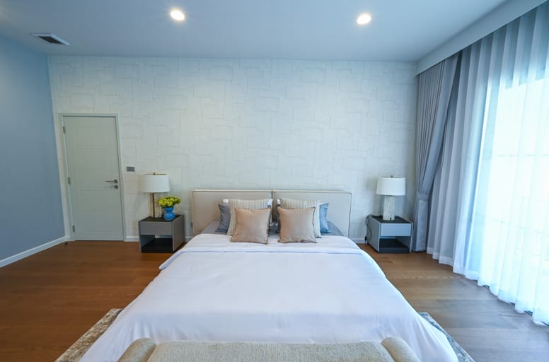 4 Bed · 364 sqm — 29