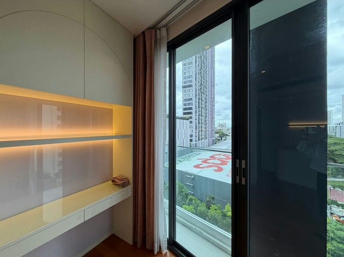 Simplex · Floor 7 · 180.8 sqm — 6