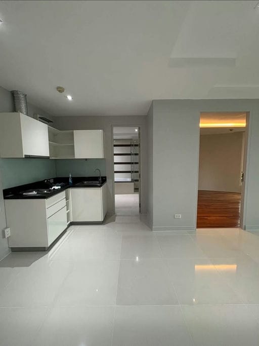 Simplex · Floor 6 · 50 sqm — 5