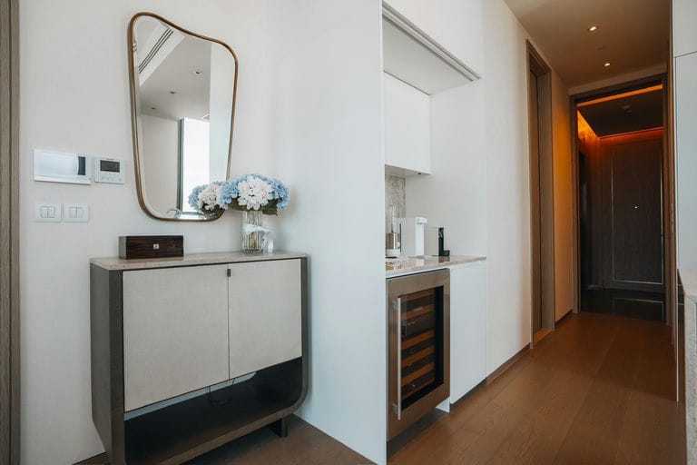 Simplex · Floor 29 · 84 sqm — 7