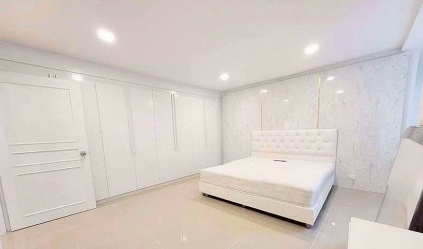 Simplex · Floor 12 · 220 sqm — 3