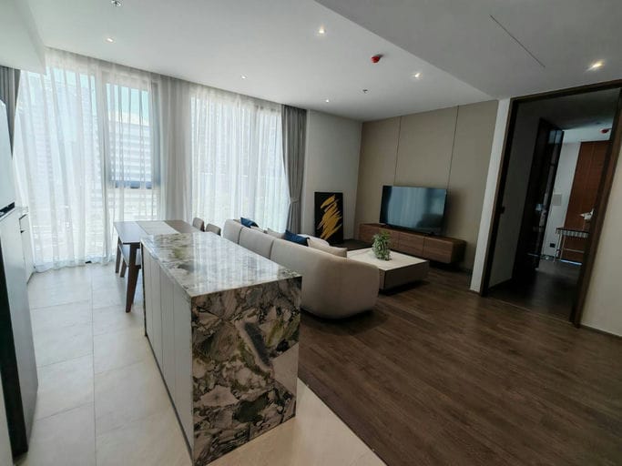 Simplex · Floor 8 · 85 sqm — 2