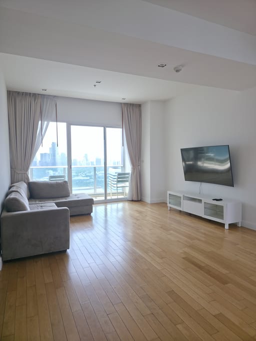 Simplex · Floor 36 · 128 sqm — 14