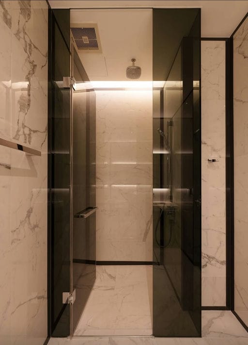 Simplex · Floor 17 · 86 sqm — 12